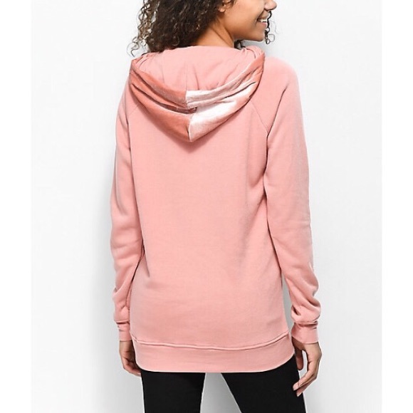 wiley blush velvet hoodie with ribbon - Picture 2 of 3